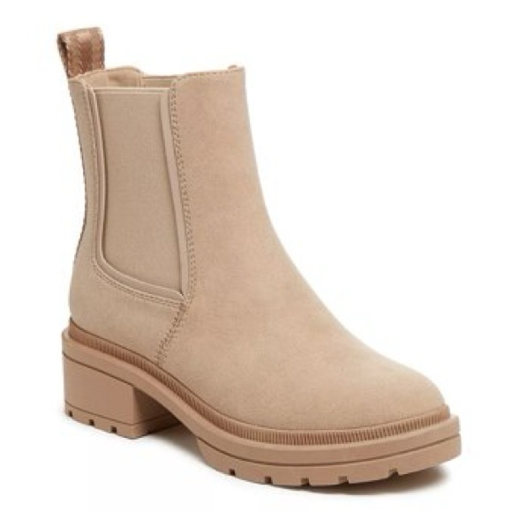 Rocket Dog Iggie Chelsea Boot LIKE NEW